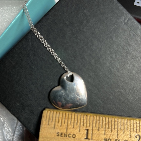 Tiffany & Co. Heart Necklace - Picture 9 of 11